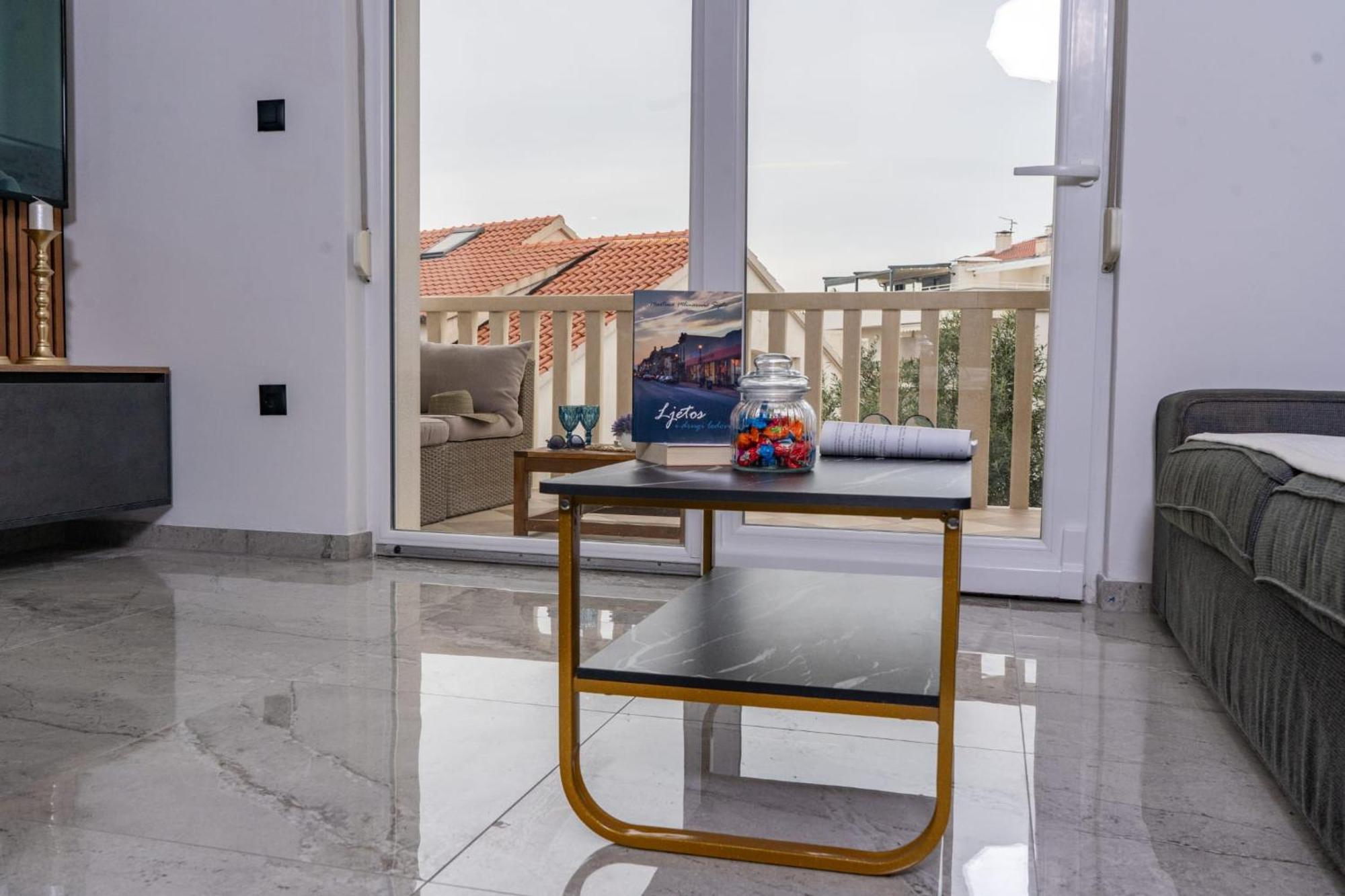 Apartments Bubalo Đảo Hvar Phòng bức ảnh