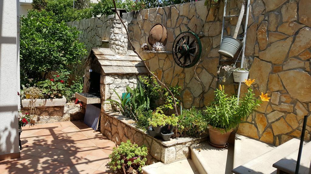 Apartments Bubalo Đảo Hvar Ngoại thất bức ảnh