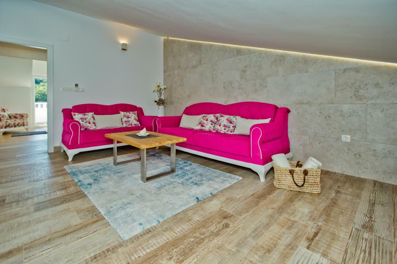 Apartments Bubalo Đảo Hvar Ngoại thất bức ảnh