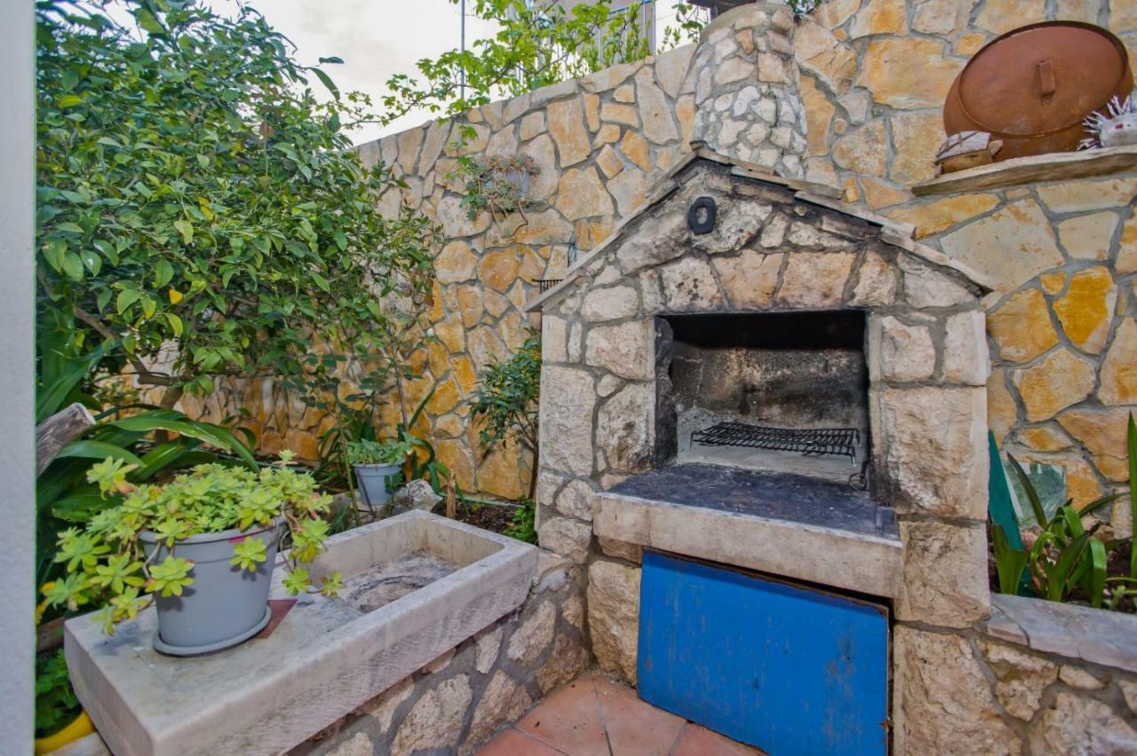 Apartments Bubalo Đảo Hvar Ngoại thất bức ảnh